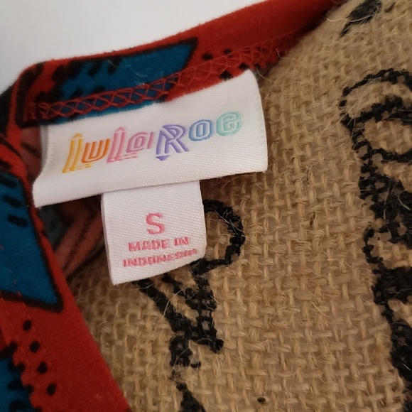 Lularoe Carly - Picture 4 of 4